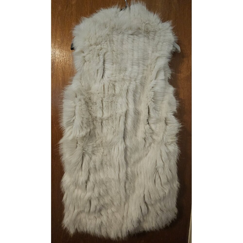 NWT Donna Salyers Fabulous Furs XS Arctic White Faux Fox Fur Vest Pockets Ski - Picture 2 of 9